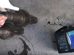 गियर शाफ्ट के पोर्टेबल यूटी (अल्ट्रासोनिक परीक्षण)